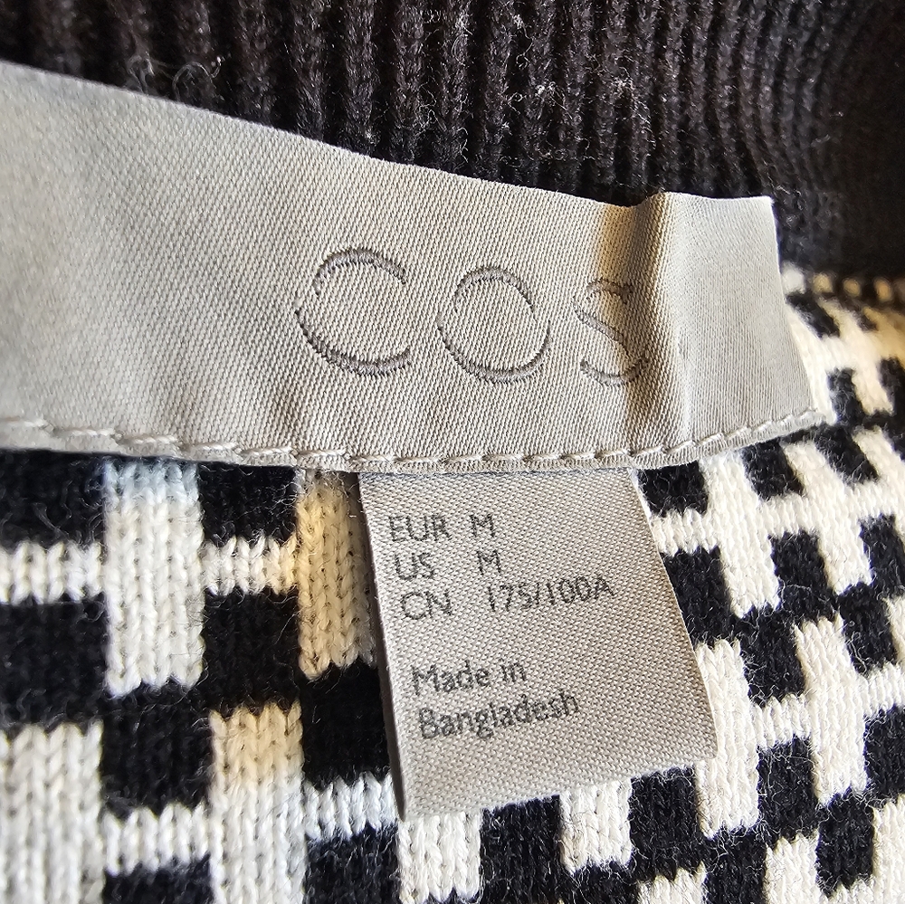 COS Sweater - Picture 6 of 7